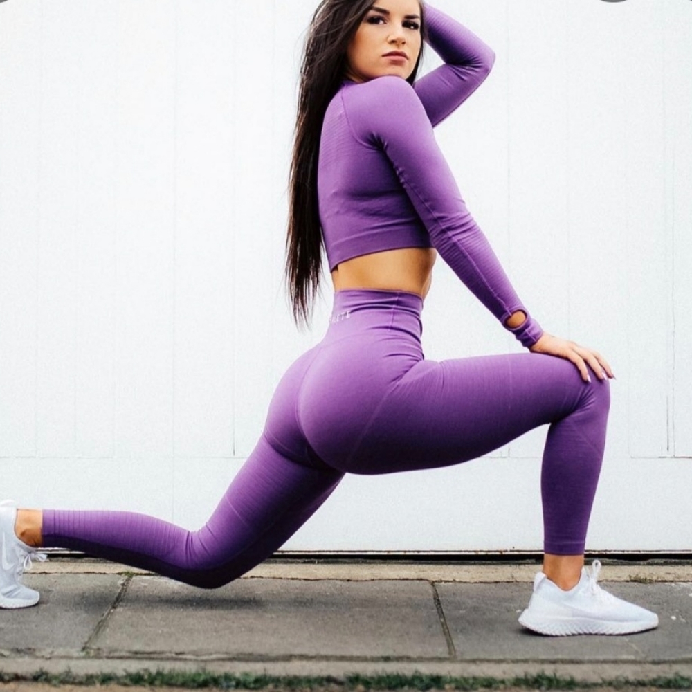 Alphalete Revivals R6 BNWOT